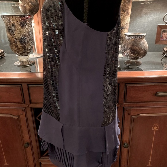 NWOT BCBG sequin and chiffon navy tank. - Picture 3 of 6